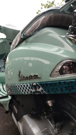[NEW] Vespa LX 125 iGet - Batik Edition - Image 7
